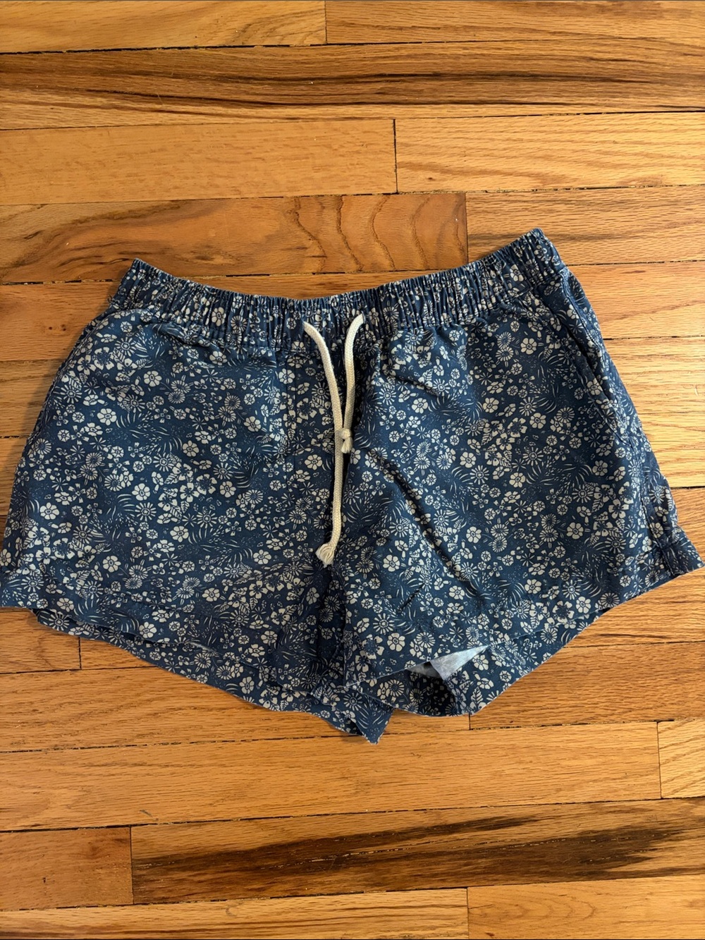 Women's Blue Floral Drawstring Athletic Shorts